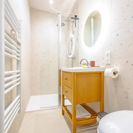 Rare! L'atelier Provencal, Getaway In Old - 4th Floor Αντίμπ