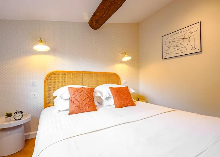 Rare! L'atelier Provencal, Getaway In Old - 4th Floor Αντίμπ